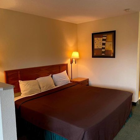 Travelers Inn & Suites Sumter Kültér fotó